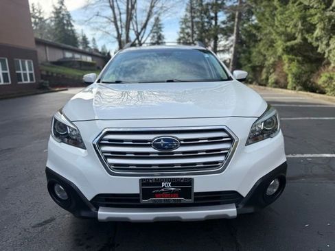 Used 2017 Subaru Outback 3.6R Limited image 2