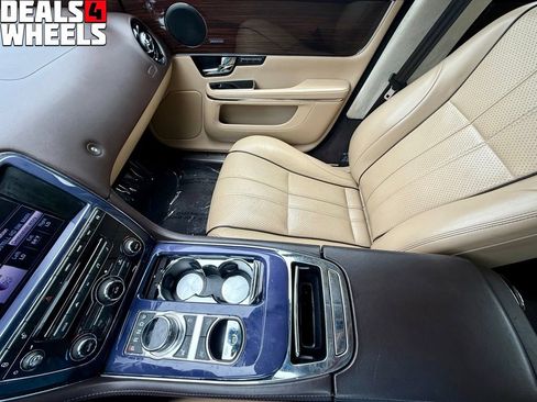 Used 2013 Jaguar XJ L Portfolio AWD/4WD image 23