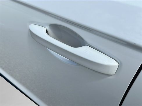 Used 2025 Honda Accord EX-L image 7