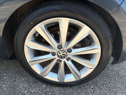 Used 2013 Volkswagen Golf TDI FWD image 23