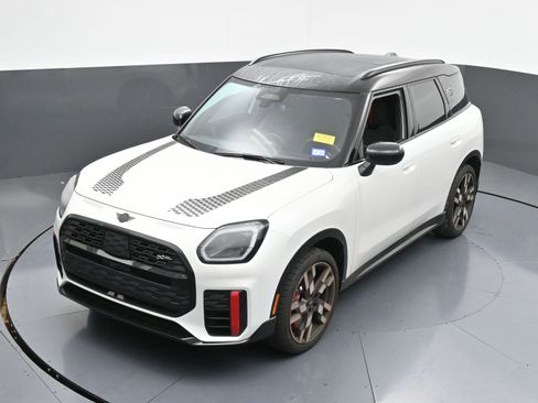 Used 2026 MINI Cooper Countryman John Cooper Works image 35