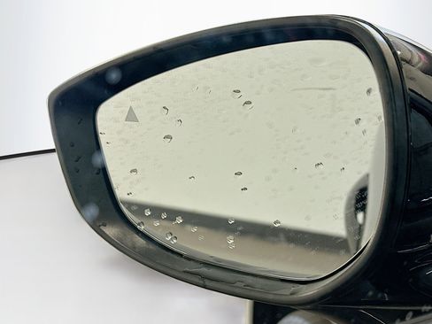 Used 2025 MAZDA CX-50 AWD 2.5 S w/ Premium Plus Pkg image 16