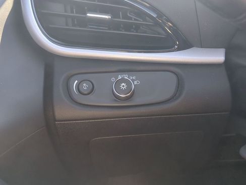 Used 2019 Chevrolet Volt LT w/ Comfort Package image 23