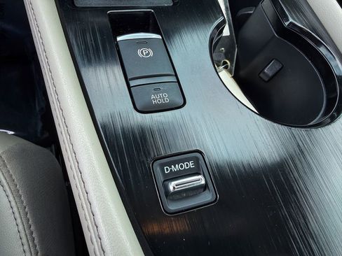 Certified 2023 Nissan Rogue SL FWD image 29