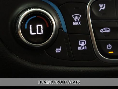Used 2024 Chevrolet Equinox LT FWD image 6