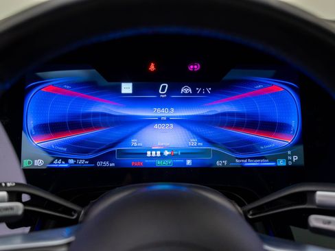 Used 2023 Mercedes-Benz EQS AMG 4MATIC image 31