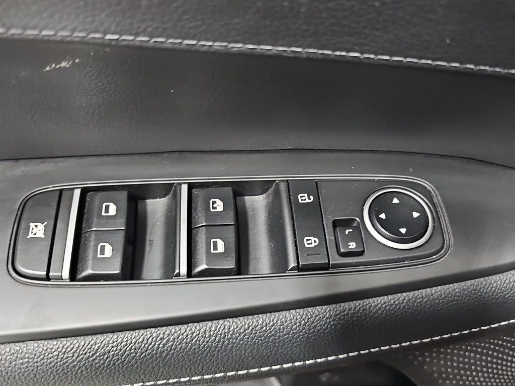 Used 2023 Kia Forte GT-Line w/ GT-Line Premium Package FWD image 30