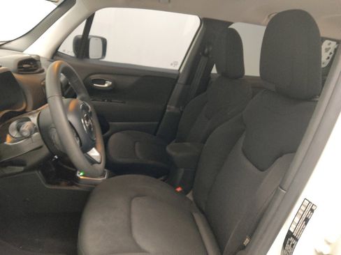 Used 2021 Jeep Renegade Sport w/ Sport Appearance Group FWD image 17