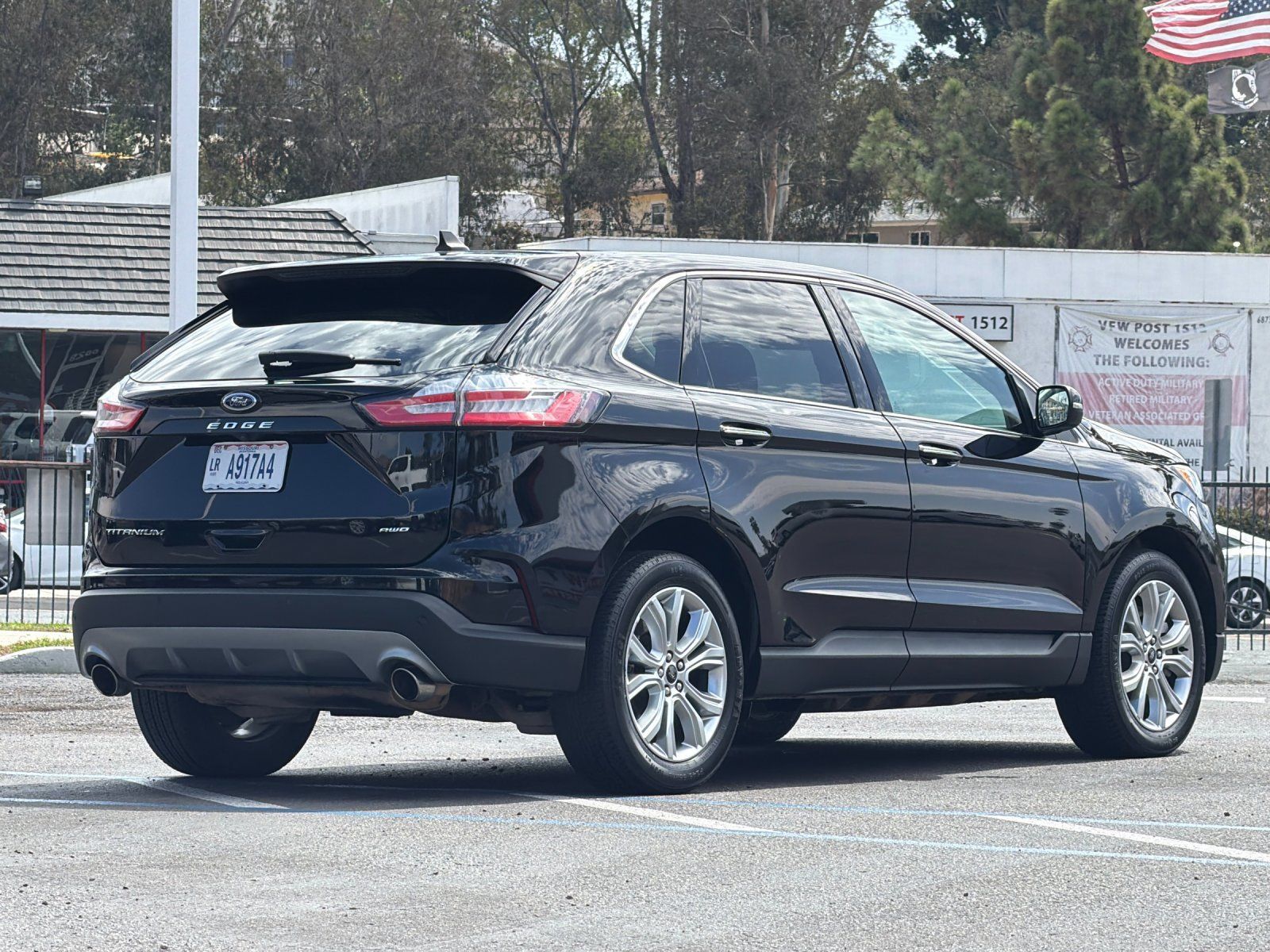 Used 2024 Ford Edge Titanium AWD/4WD image 5