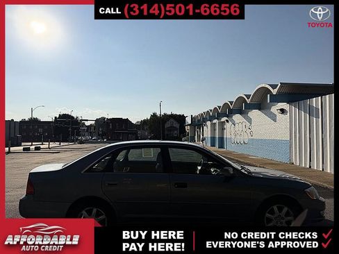 Used 2001 Toyota Avalon XLS w/ Option Pkg 7 FWD image 6