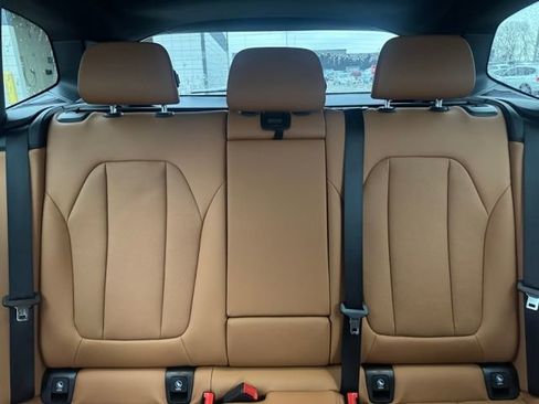 Used 2022 BMW X3 xDrive30i w/ Premium Package 2 image 25