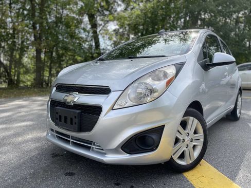 Used 2015 Chevrolet Spark LS image 2