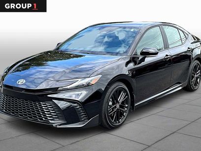 Used 2025 Toyota Camry SE