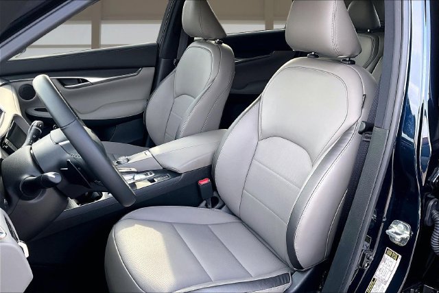 Used 2024 INFINITI QX50 Luxe FWD image 24
