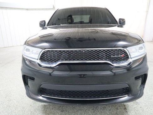 Used 2023 Dodge Durango SXT AWD/4WD image 7