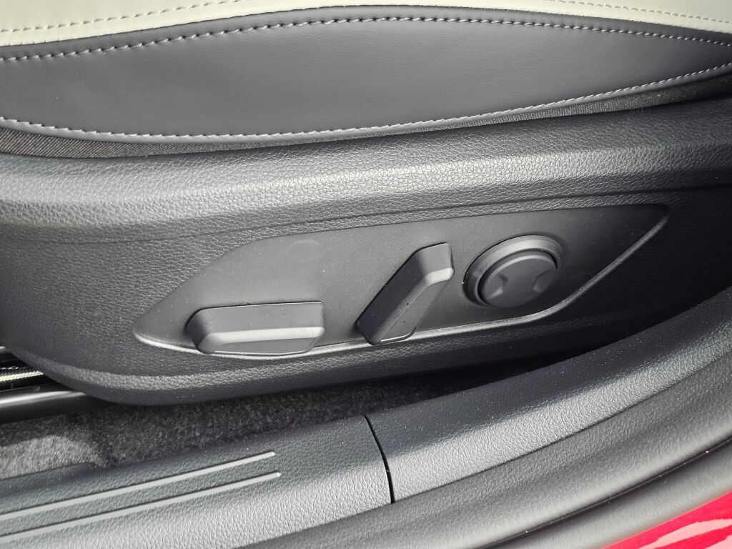 New 2026 Kia K5 GT-Line AWD/4WD image 32