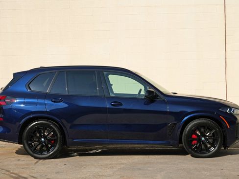 Used 2025 BMW X5 M60i AWD/4WD image 60