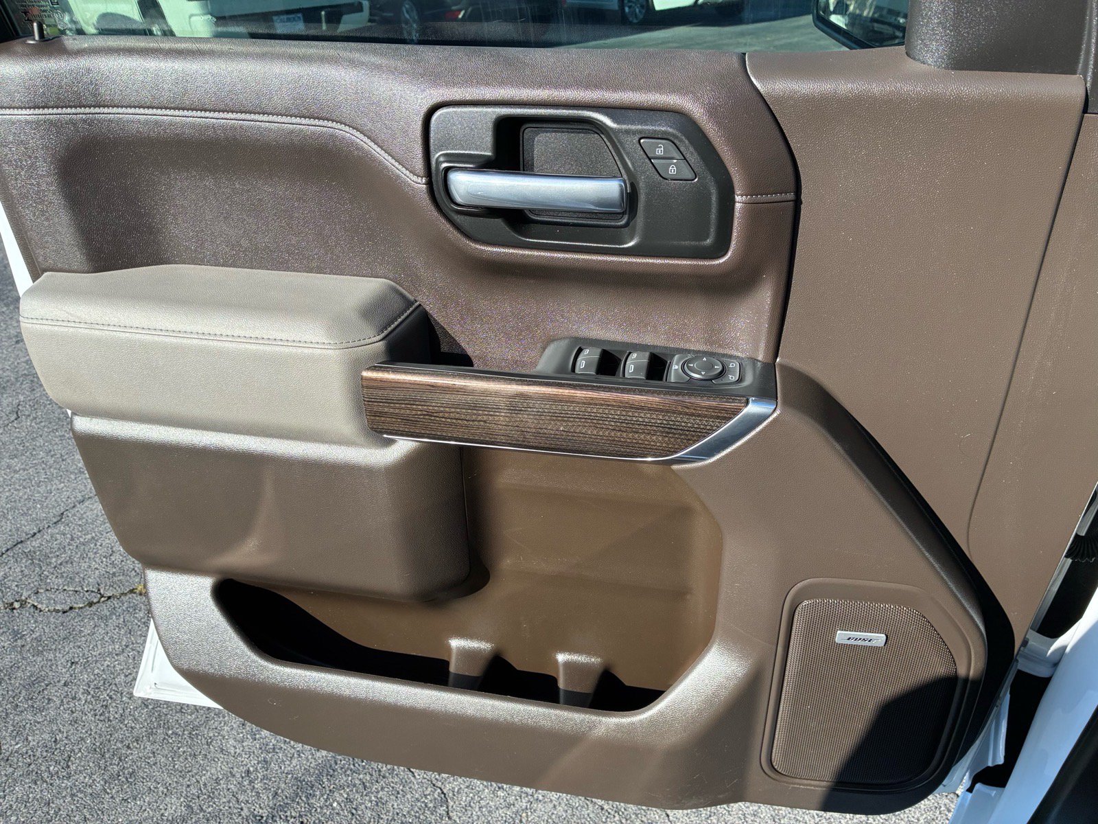 Used 2019 Chevrolet Silverado 1500 LT Trail Boss AWD/4WD image 8