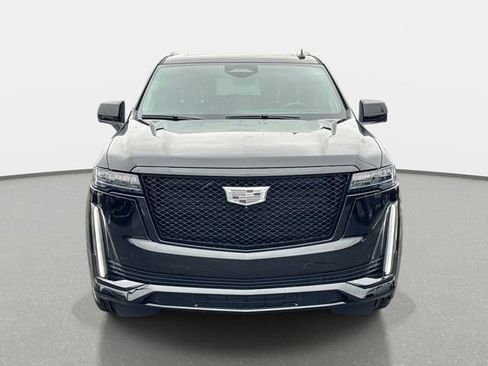 Used 2023 Cadillac Escalade Sport Platinum w/ LPO, ONYX Package image 9