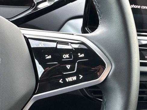 Certified 2023 Volkswagen ID.4 Pro image 24