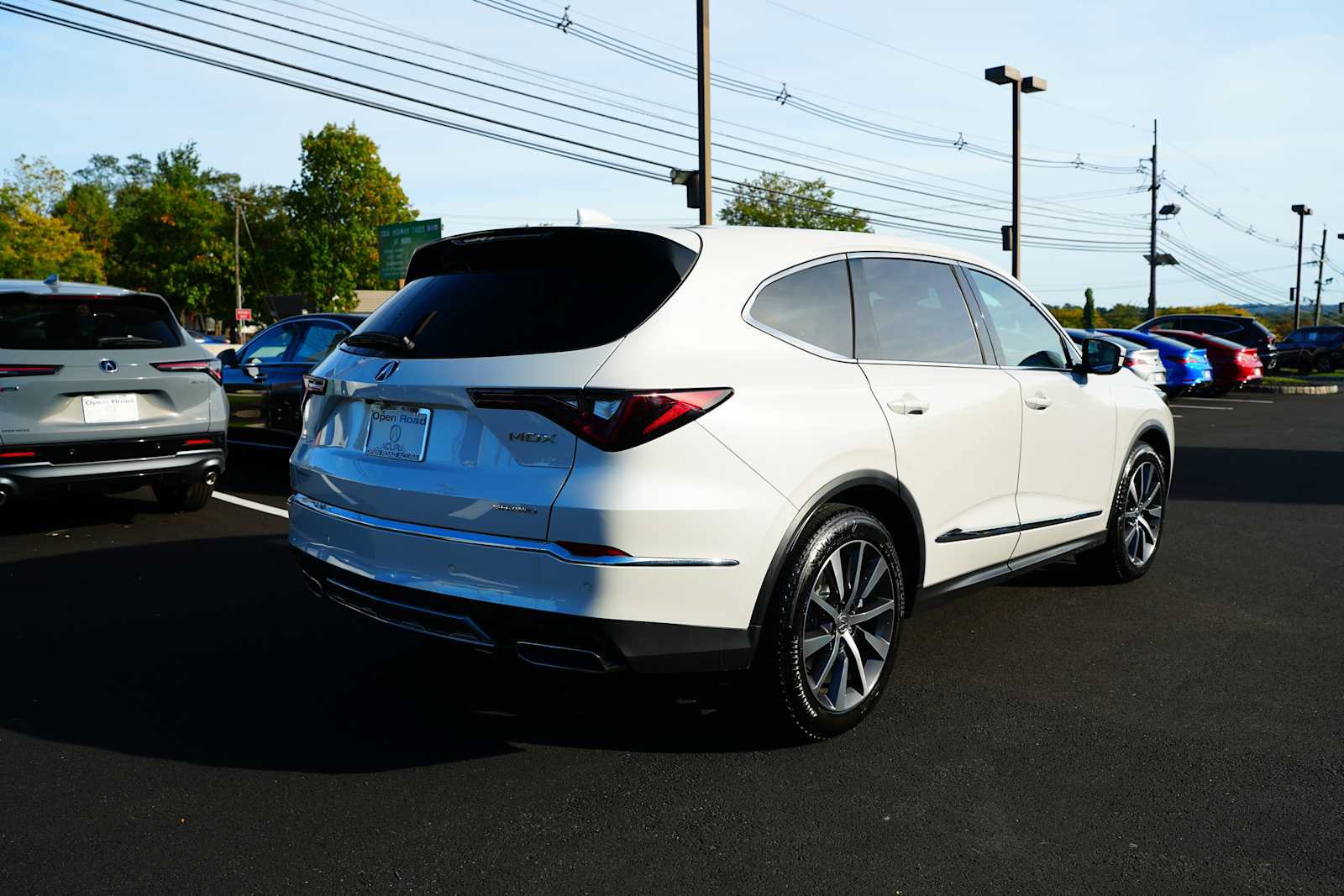 Certified 2026 Acura MDX w/ Technology Package AWD/4WD image 7