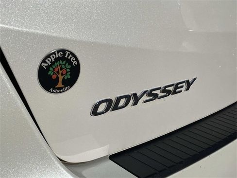 Used 2024 Honda Odyssey EX-L image 9