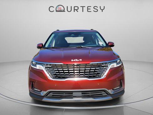 Used 2022 Kia Carnival SX image 8