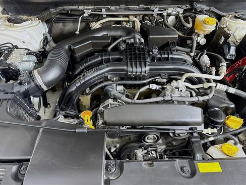 Used 2018 Subaru Crosstrek 2.0i Limited image 39