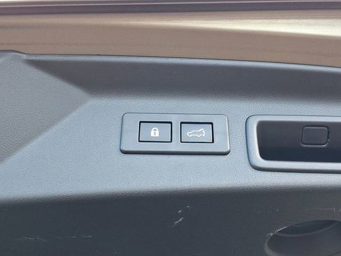 Certified 2025 Subaru Forester Premium w/ Convenience Package #1 image 29