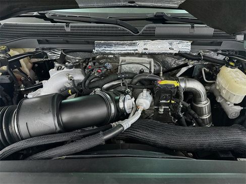 Used 2017 GMC Sierra 2500 Denali w/ Duramax Plus Package image 32