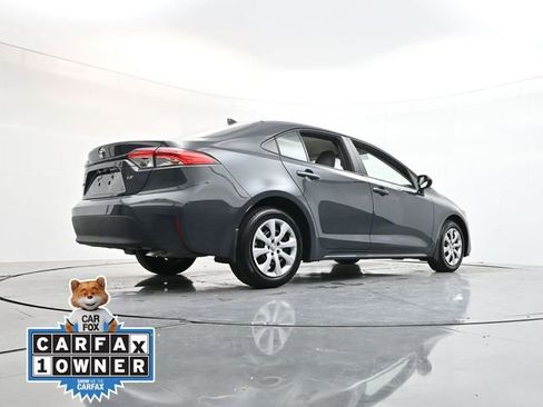 Used 2025 Toyota Corolla LE image 35