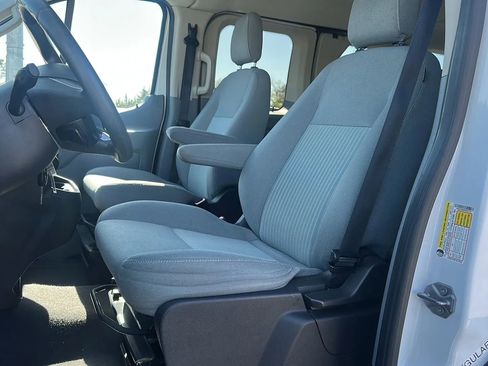 Used 2015 Ford Transit 350 XLT image 10