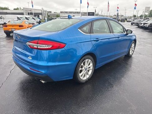 Used 2020 Ford Fusion SE FWD image 7