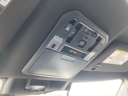 New 2025 Toyota Tundra Platinum image 26