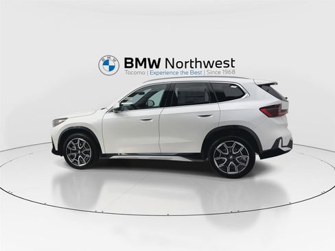 New 2026 BMW X1 xDrive28i w/ Technology Package AWD/4WD image 11
