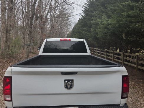 Used 2017 RAM 2500 Tradesman w/ Snow Chief Group image 7