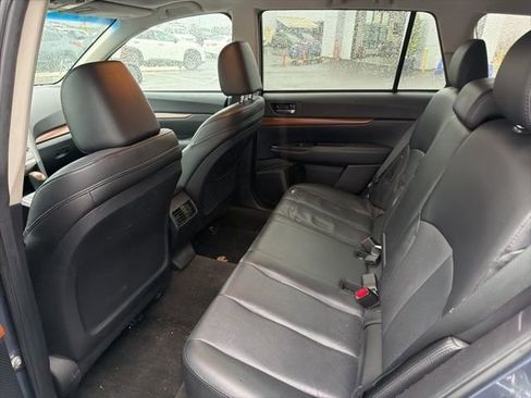 Used 2013 Subaru Outback 2.5i Limited w/ Popular Pkg 2 image 6