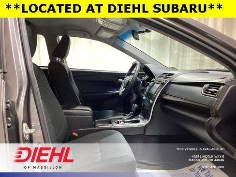 Used 2017 Toyota Camry LE image 12