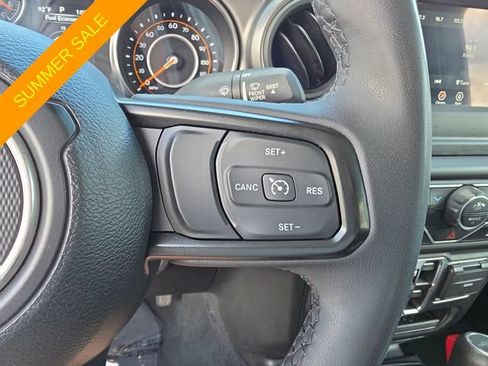 Certified 2023 Jeep Gladiator Sport AWD/4WD image 23