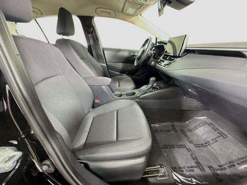 Certified 2025 Toyota Corolla LE FWD image 27