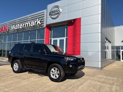 Used 2019 Toyota 4Runner SR5 w/ Phone Cable & Charge Package