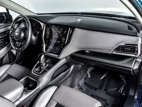 Used 2025 Subaru Outback Onyx Edition image 24