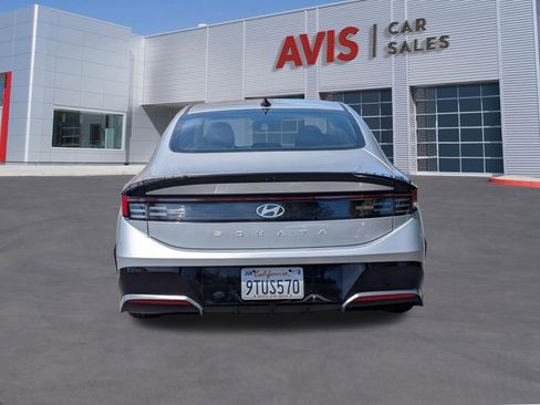 Used 2025 Hyundai Sonata SEL FWD image 7