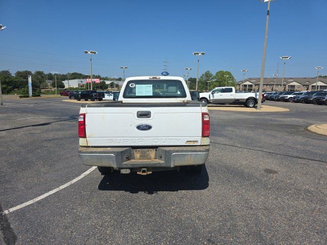 Used 2014 Ford F250 XL w/ Power Equipment Group AWD/4WD image 4