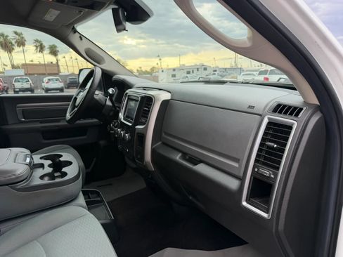Used 2016 RAM 3500 SLT AWD/4WD image 31