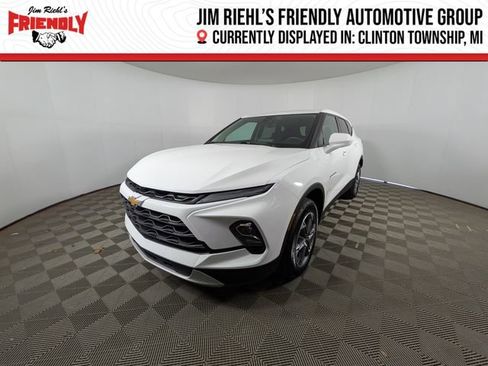 Used 2023 Chevrolet Blazer LT w/ LPO, Floor Liner Package FWD image 1
