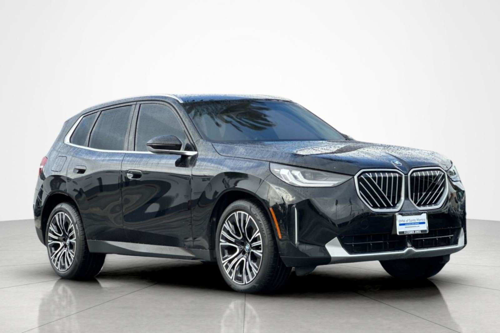 Used 2025 BMW X3 xDrive30i w/ M Sport Package AWD/4WD image 7