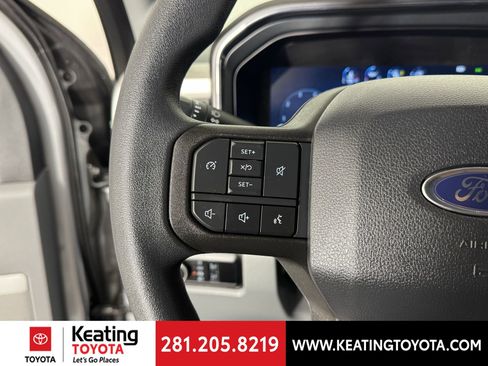 Used 2023 Ford F250 XLT w/ XLT Premium Package AWD/4WD image 26