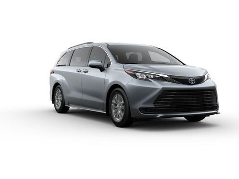 New 2025 Toyota Sienna LE image 15