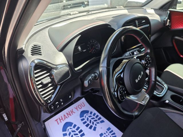 Used 2022 Kia Soul Turbo FWD image 18